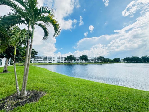 Tiny photo for 1080 Harwood F, Deerfield Beach, FL 33442 (MLS # B26070037)