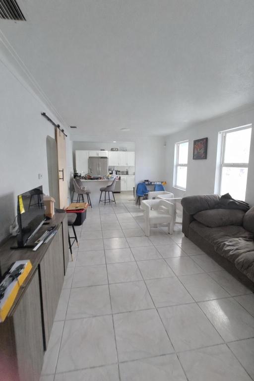 BUENA VISTA HGTS ADDN AMD - Residential Income