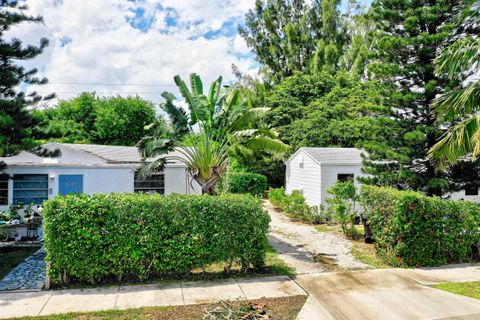 2405-2407 N East Coast Street Lake Worth Beach FL 33460