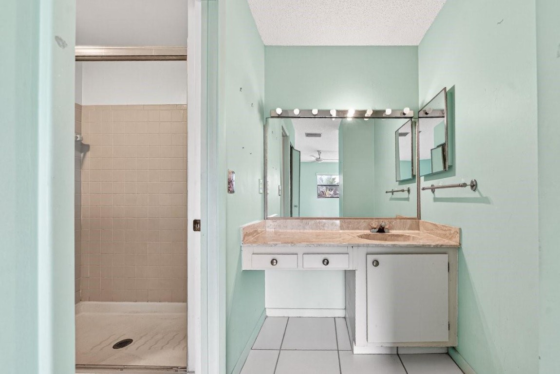 TARTAN COCONUT CREEK - Residential