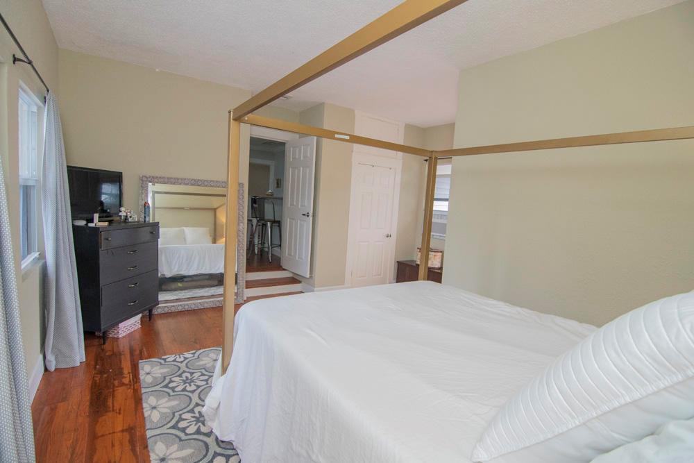 PARKER ESTATES - Residential Lease