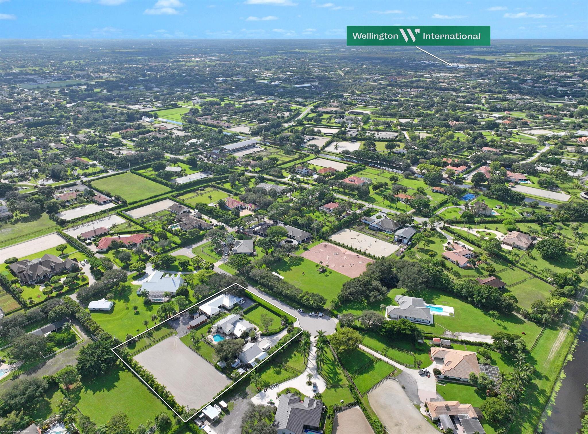 PADDOCK PARK 2 OF WELLING - Residential Lease