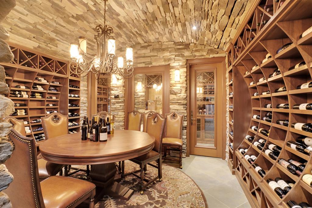 Seminole Club - Residential