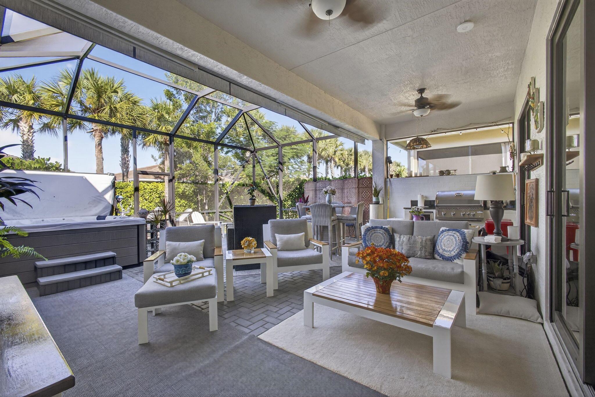 5565 Sanibel Lane