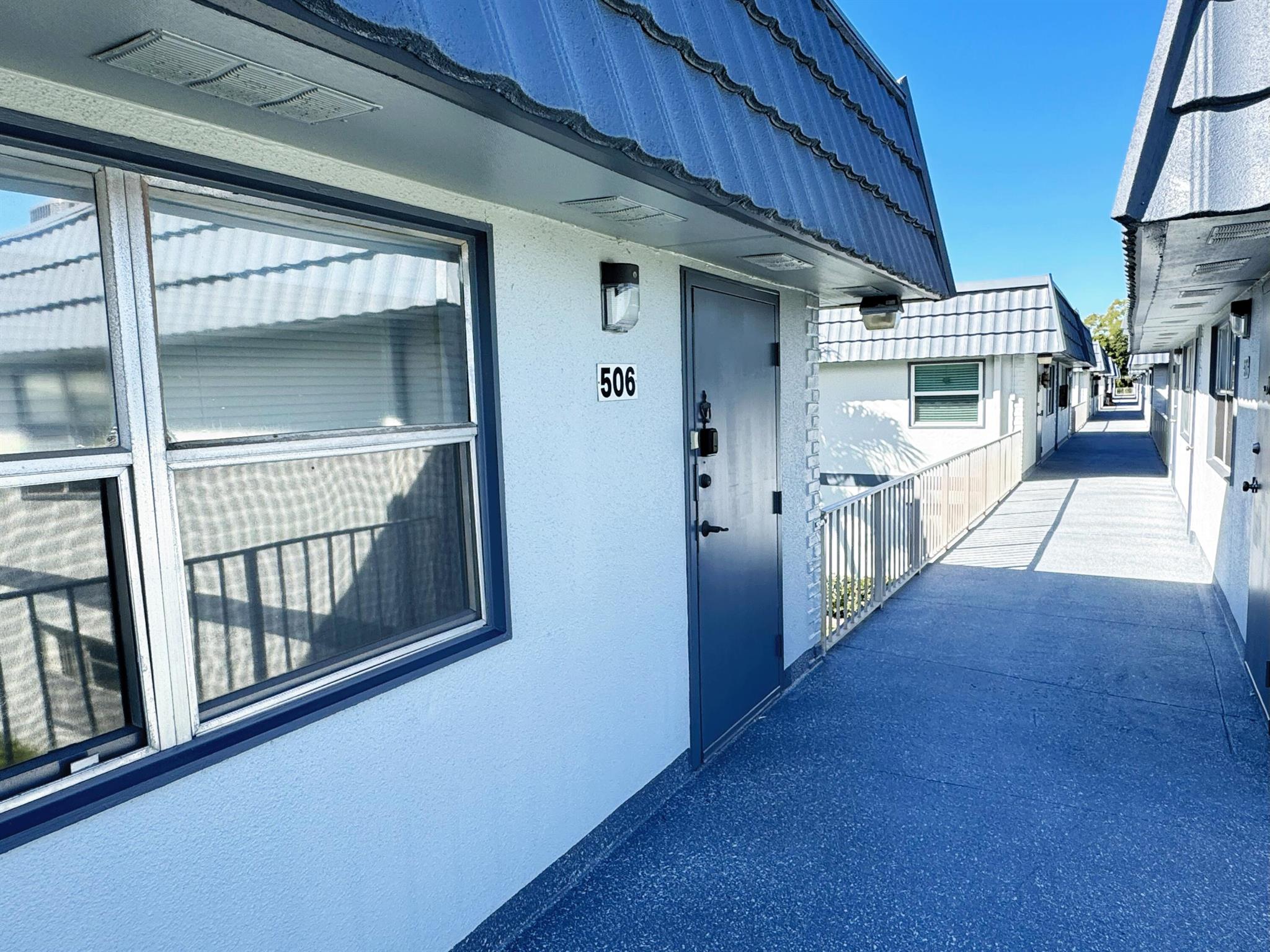 KINGS POINT BRITTANY COND - Residential Lease