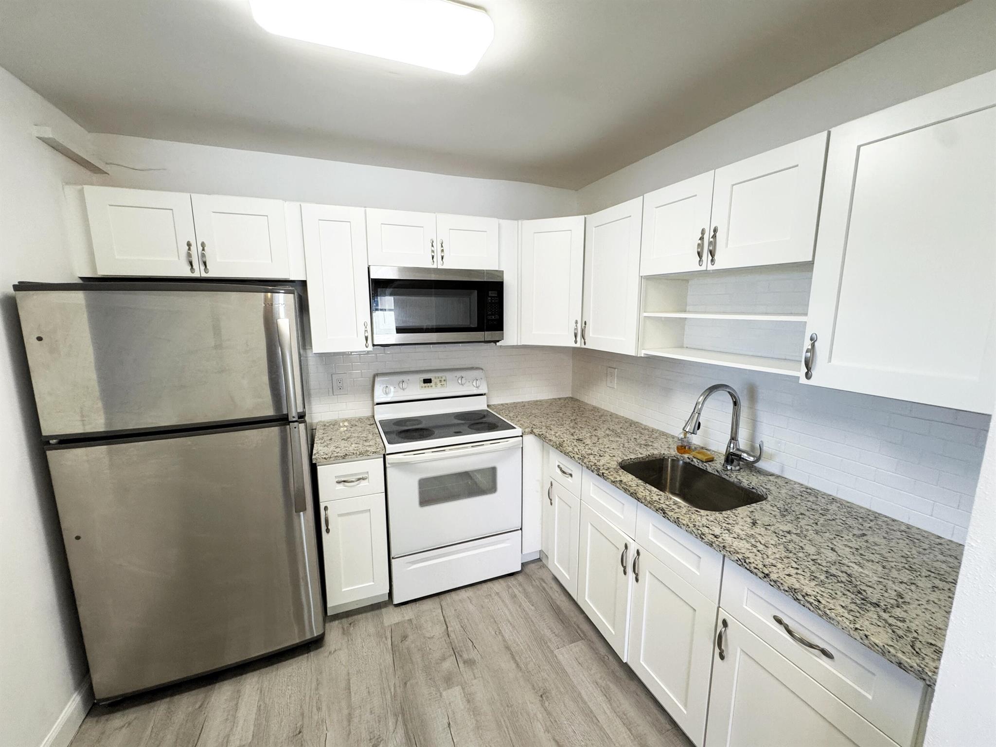 KINGS POINT BRITTANY COND - Residential Lease