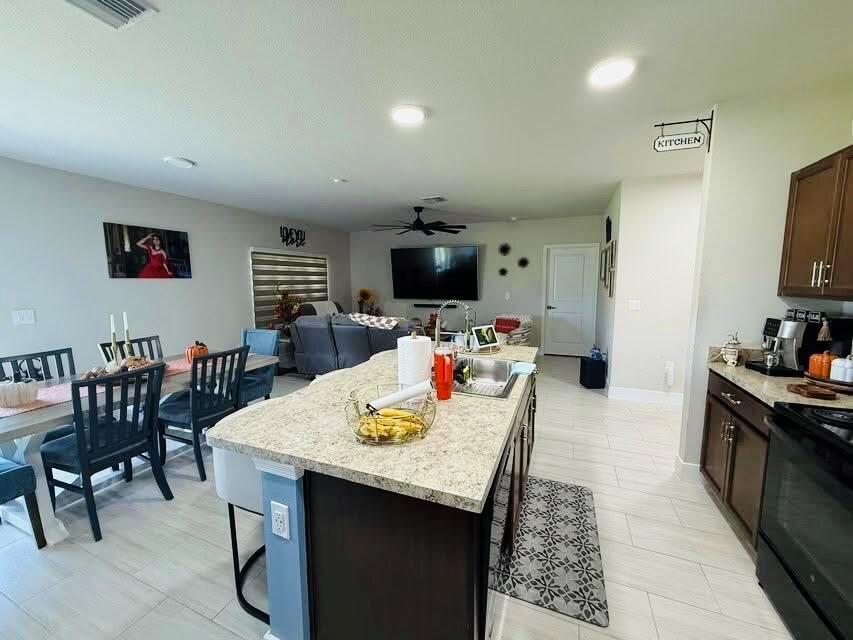 AVALON CROSSING - Residential