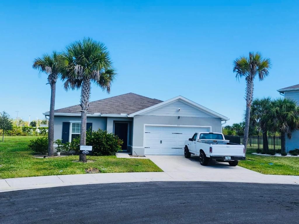 Photo of 715 Pomegranate Place, Fort Pierce, FL 34981 (MLS # R11138479)