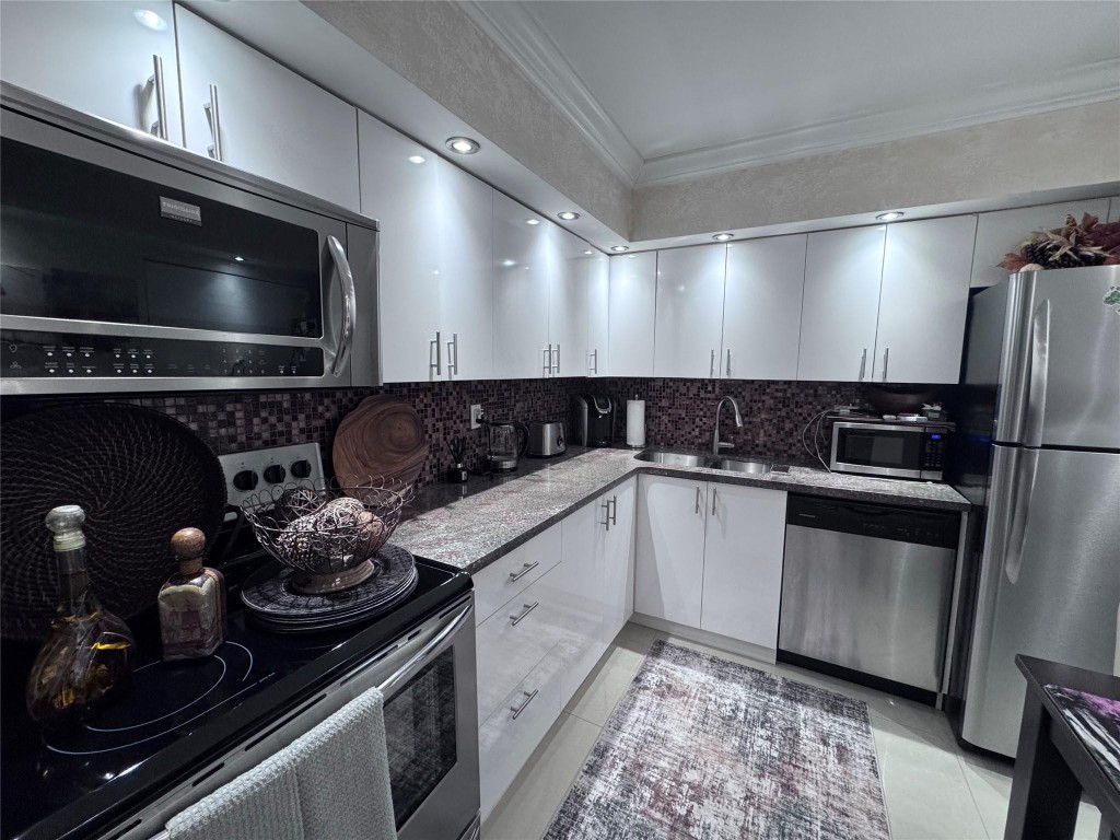 Parker Dorado Condo - Residential Lease