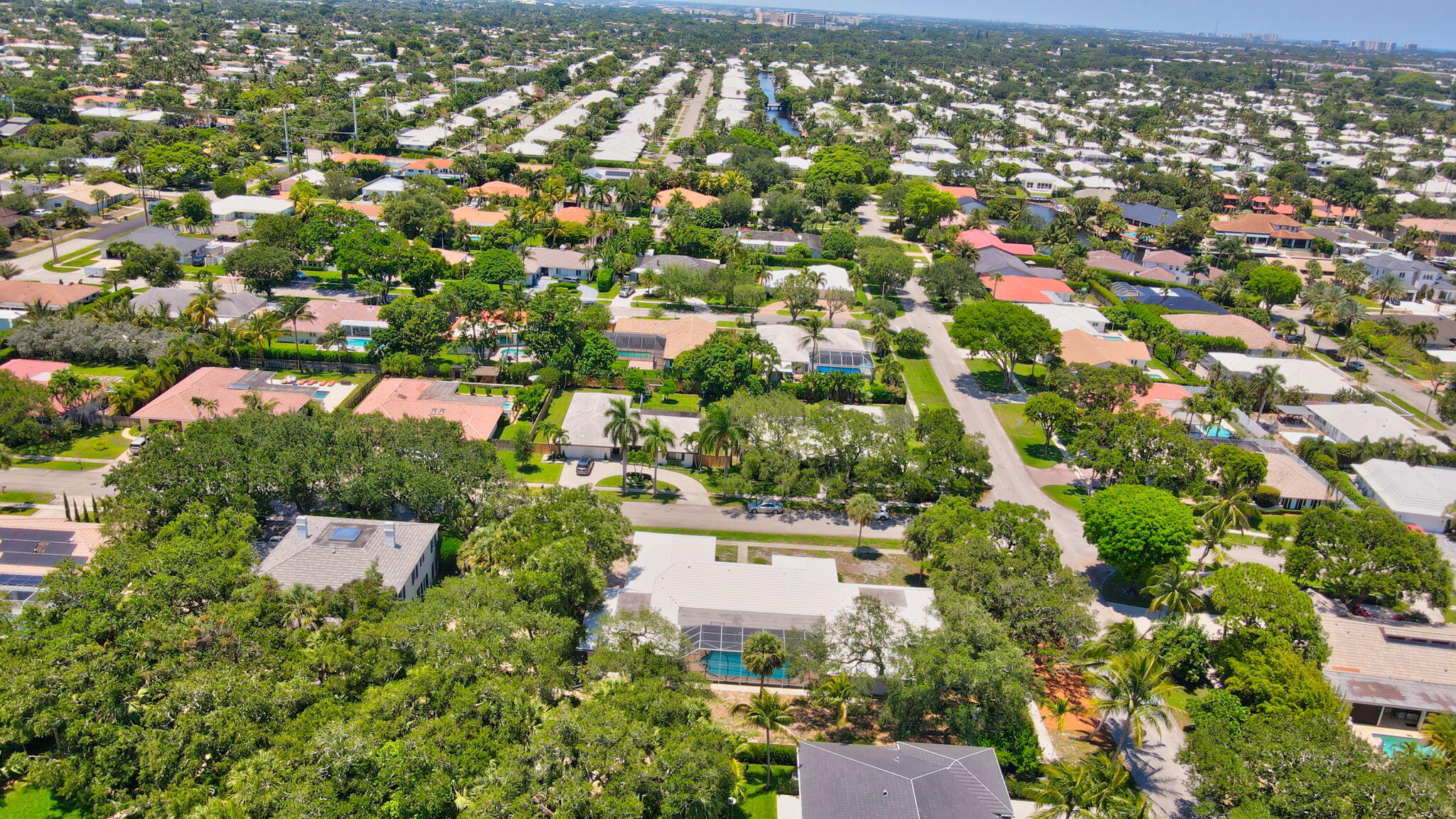 PALM BEACH FARMS CO 11 - Residential