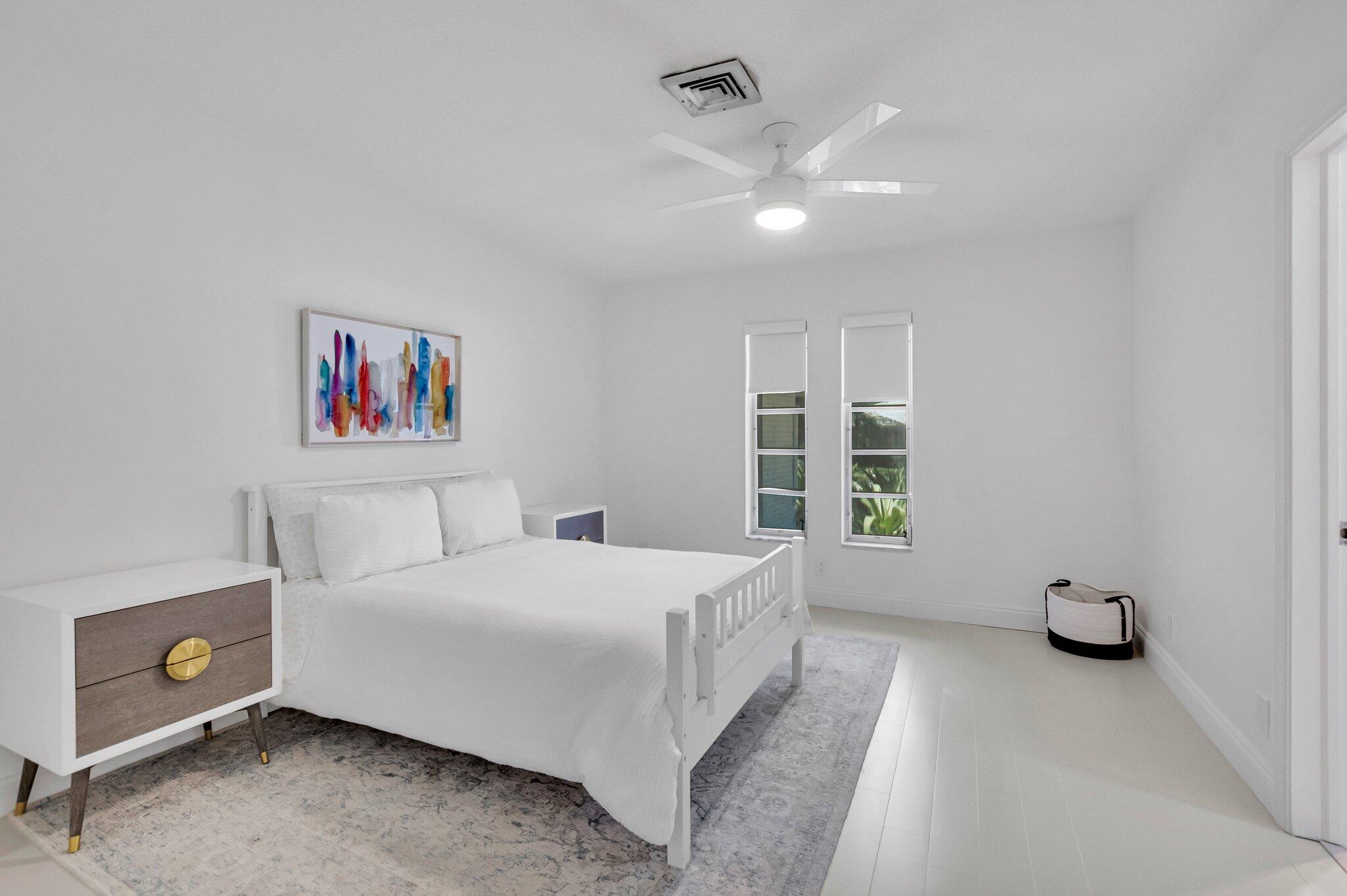 PALM BEACH FARMS CO 11 - Residential