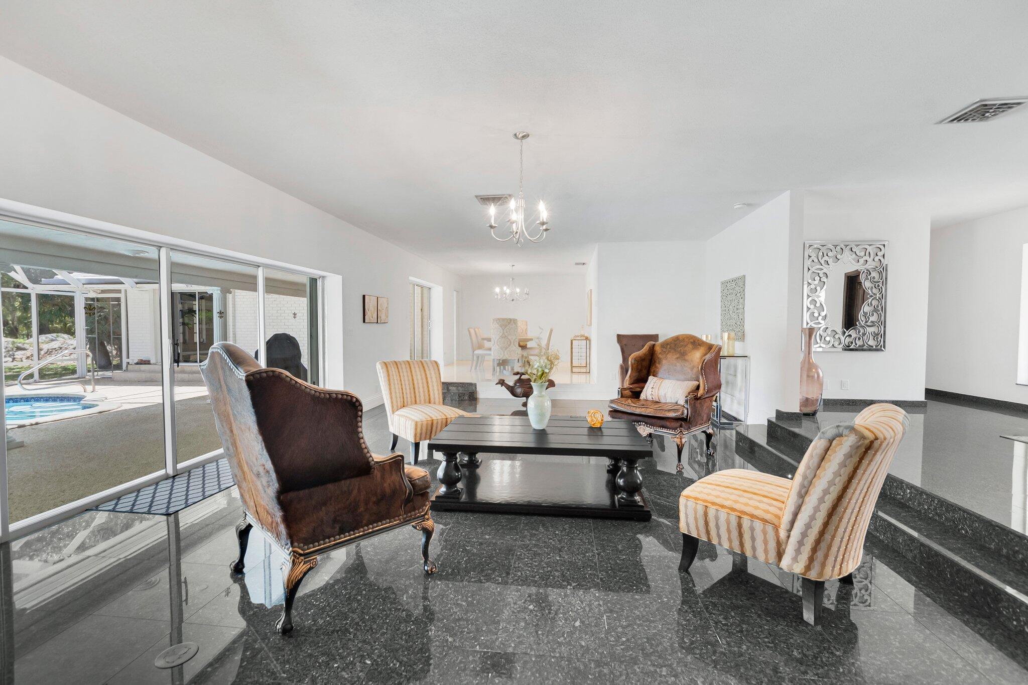 PALM BEACH FARMS CO 11 - Residential