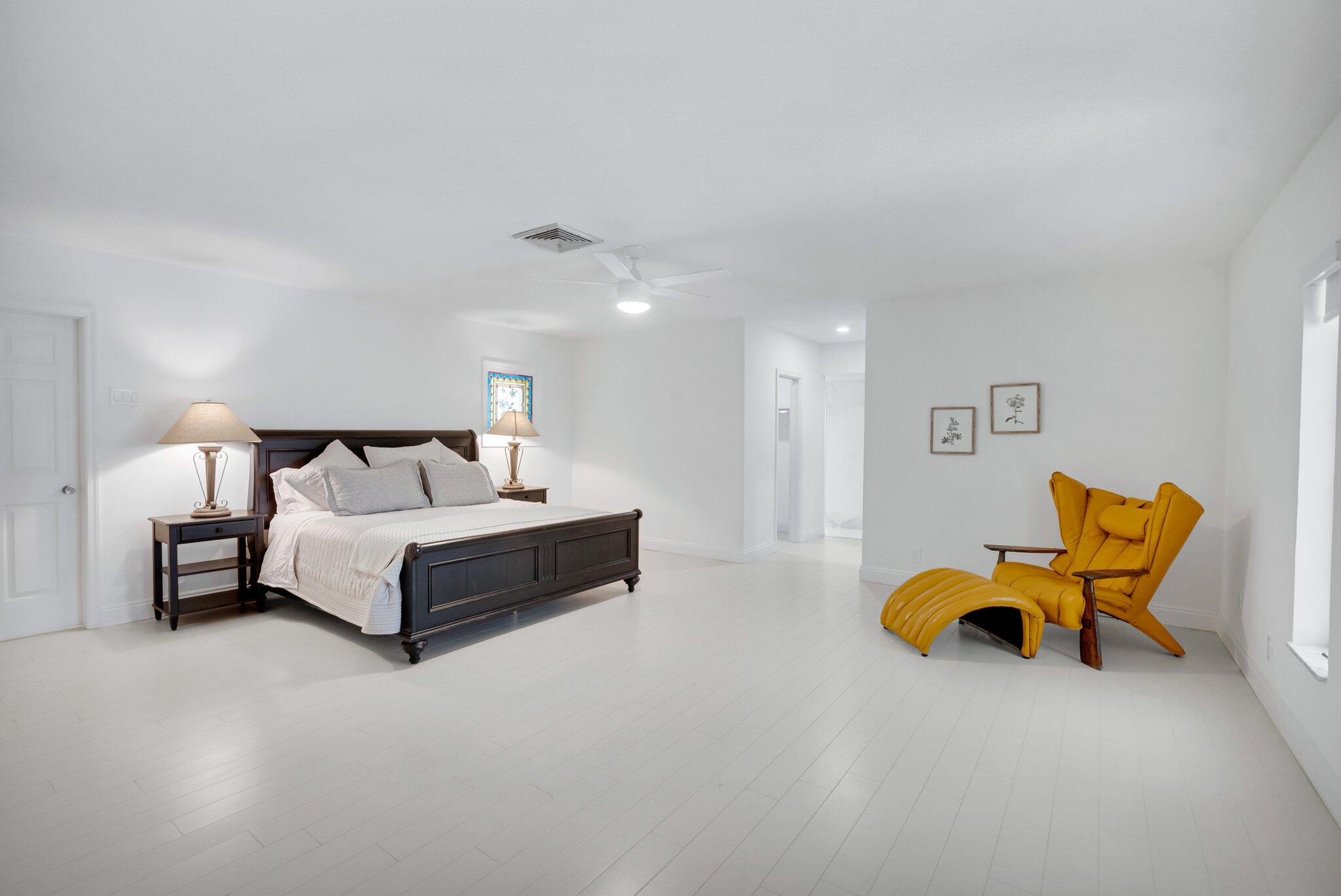 PALM BEACH FARMS CO 11 - Residential