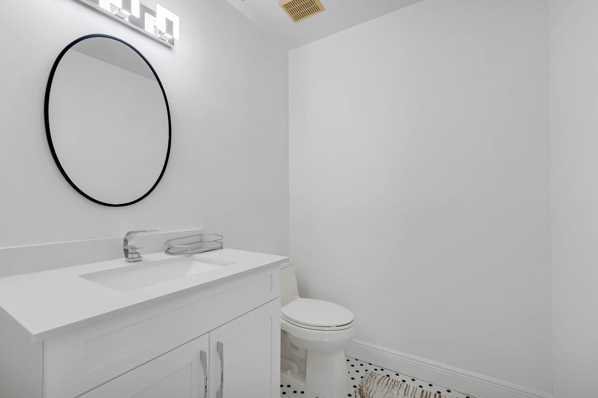 PALM BEACH FARMS CO 11 - Residential