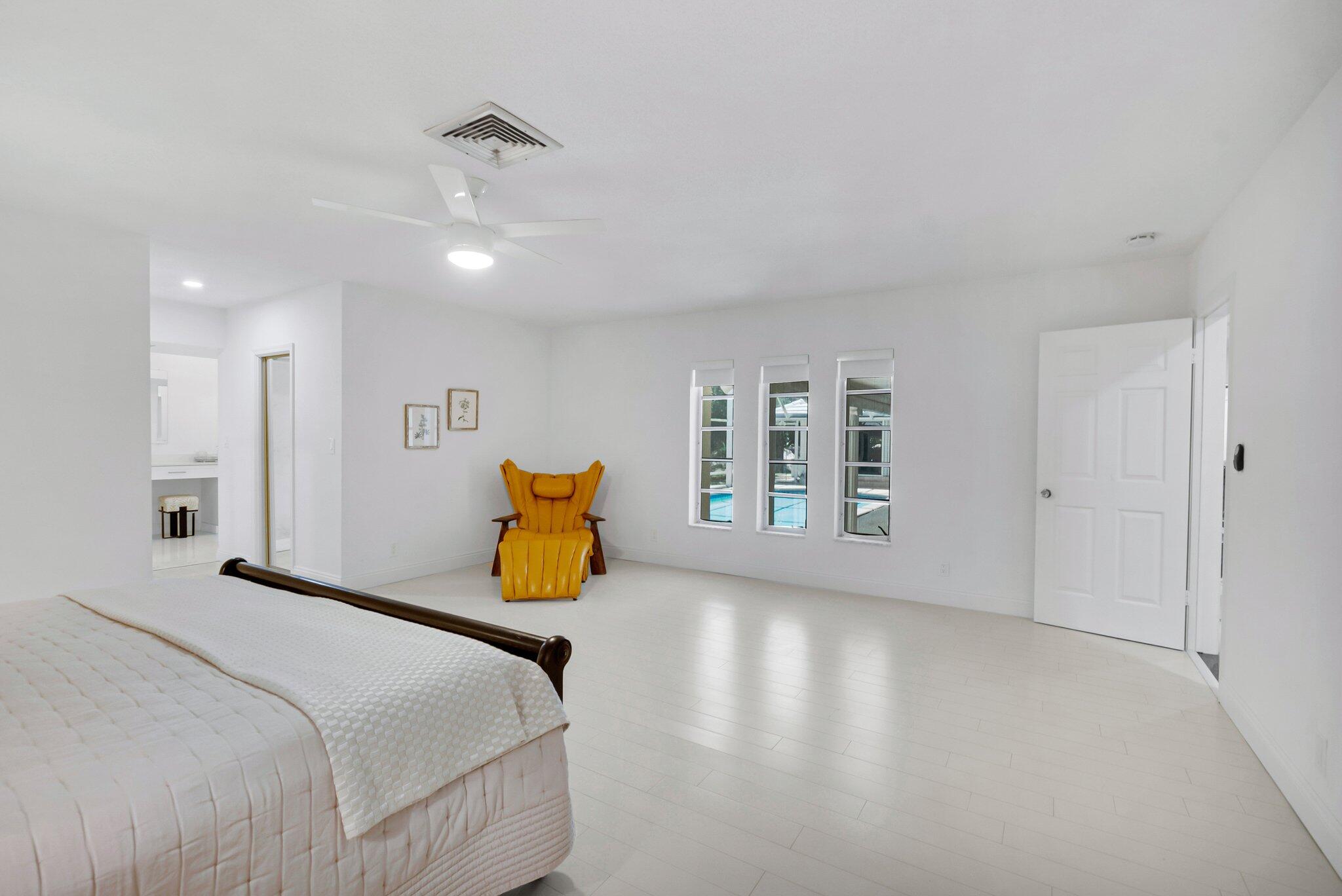 PALM BEACH FARMS CO 11 - Residential