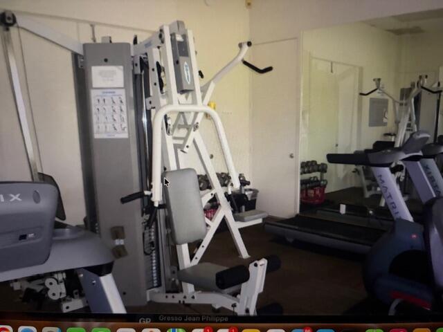 VILLA SAN REMO - Residential