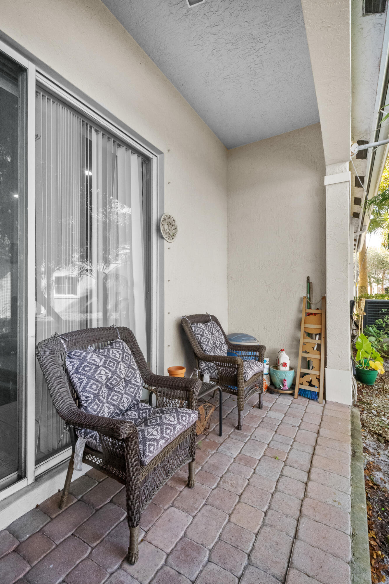 TUSCANY NO 5 CONDO - Residential