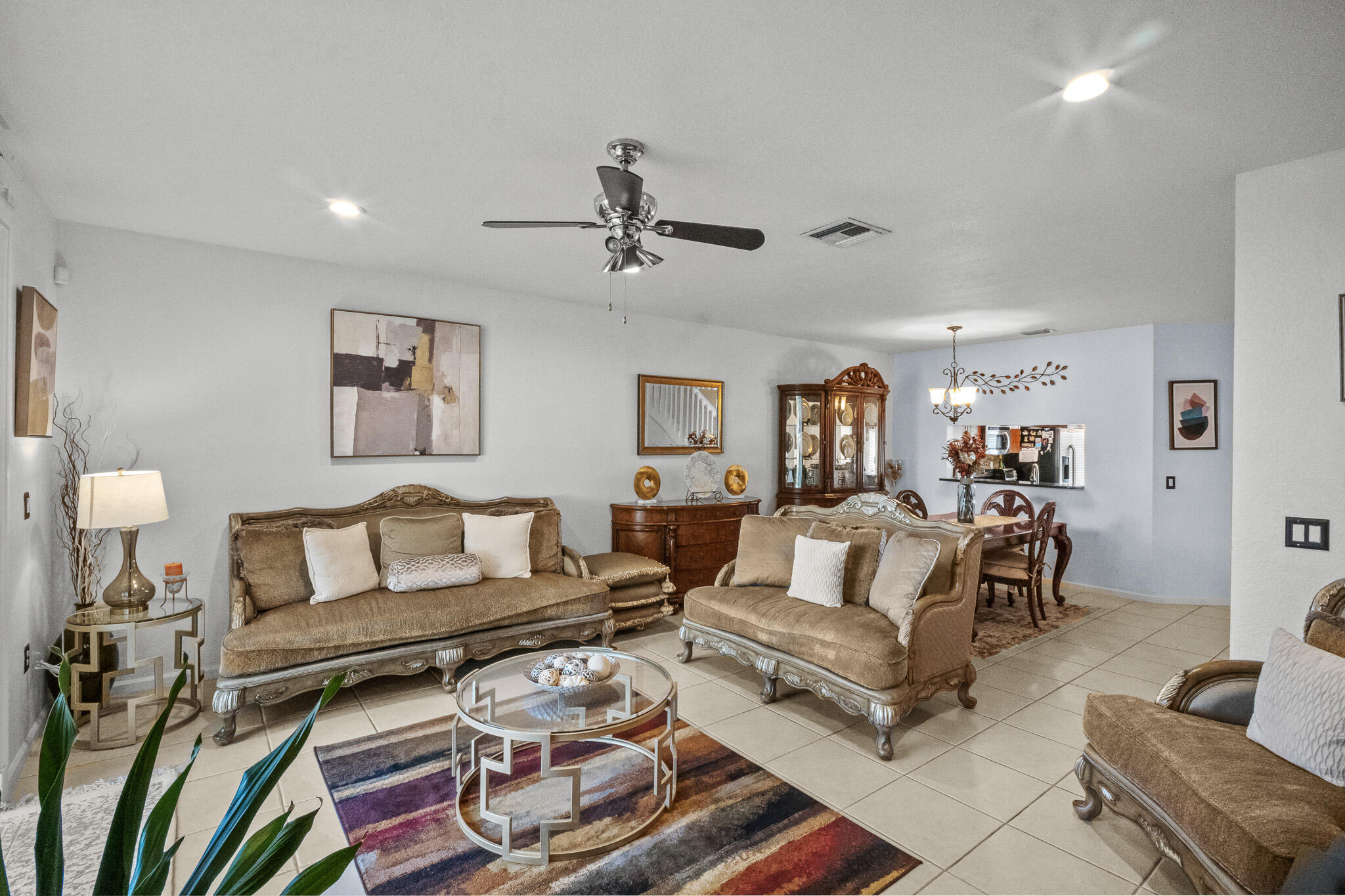 TUSCANY NO 5 CONDO - Residential