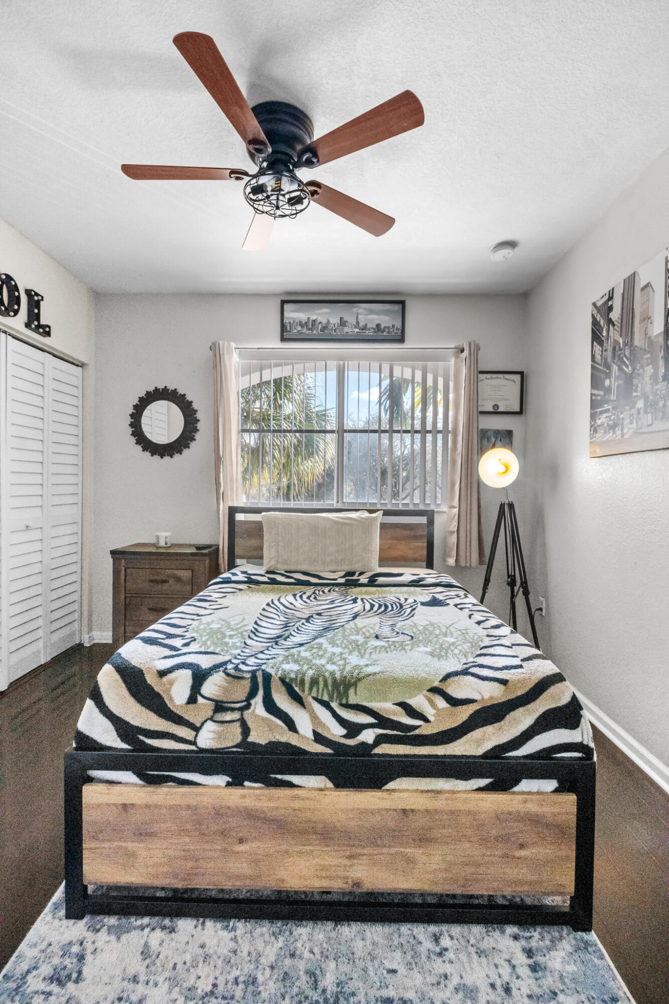 TUSCANY NO 5 CONDO - Residential