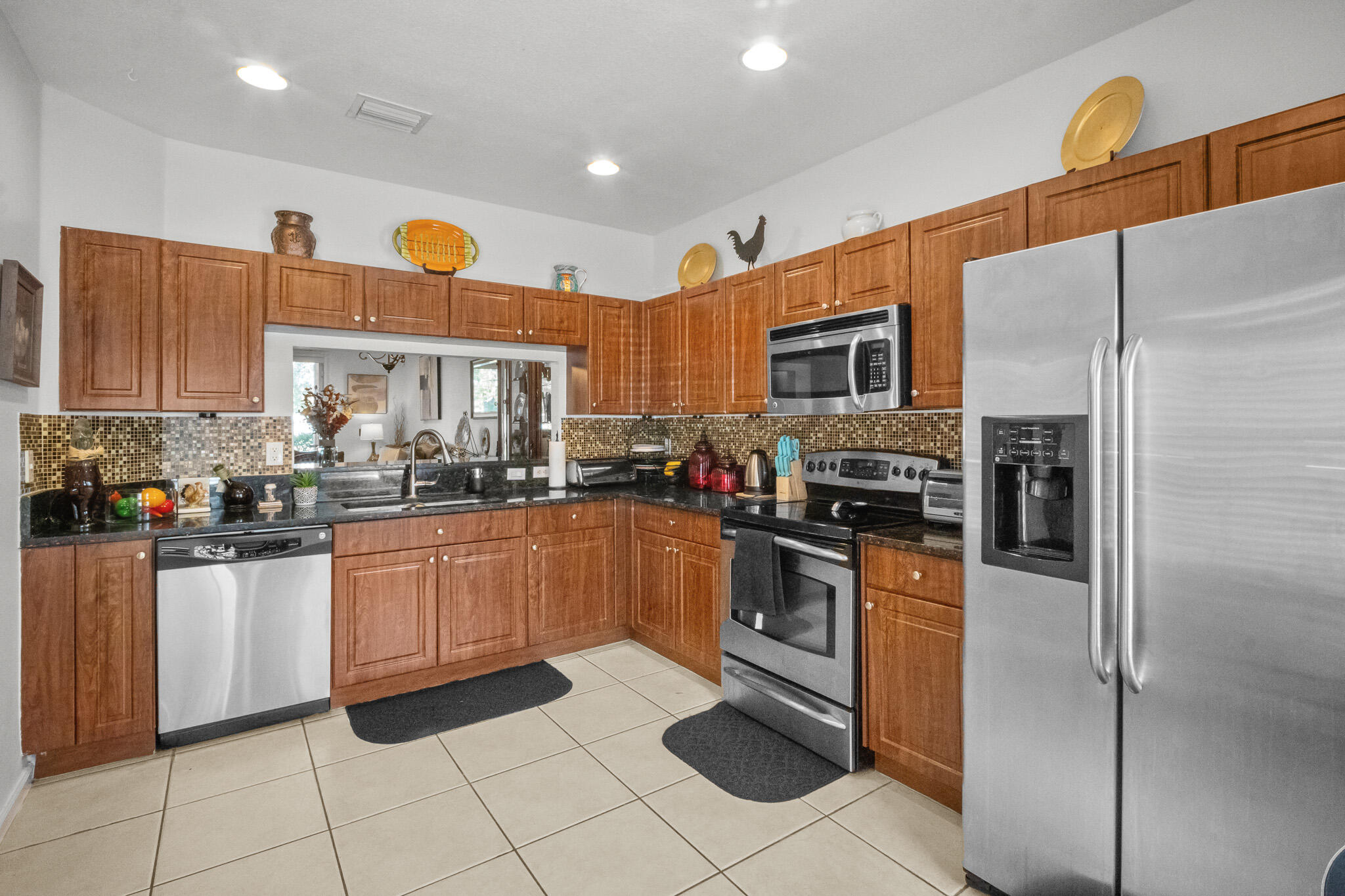 TUSCANY NO 5 CONDO - Residential