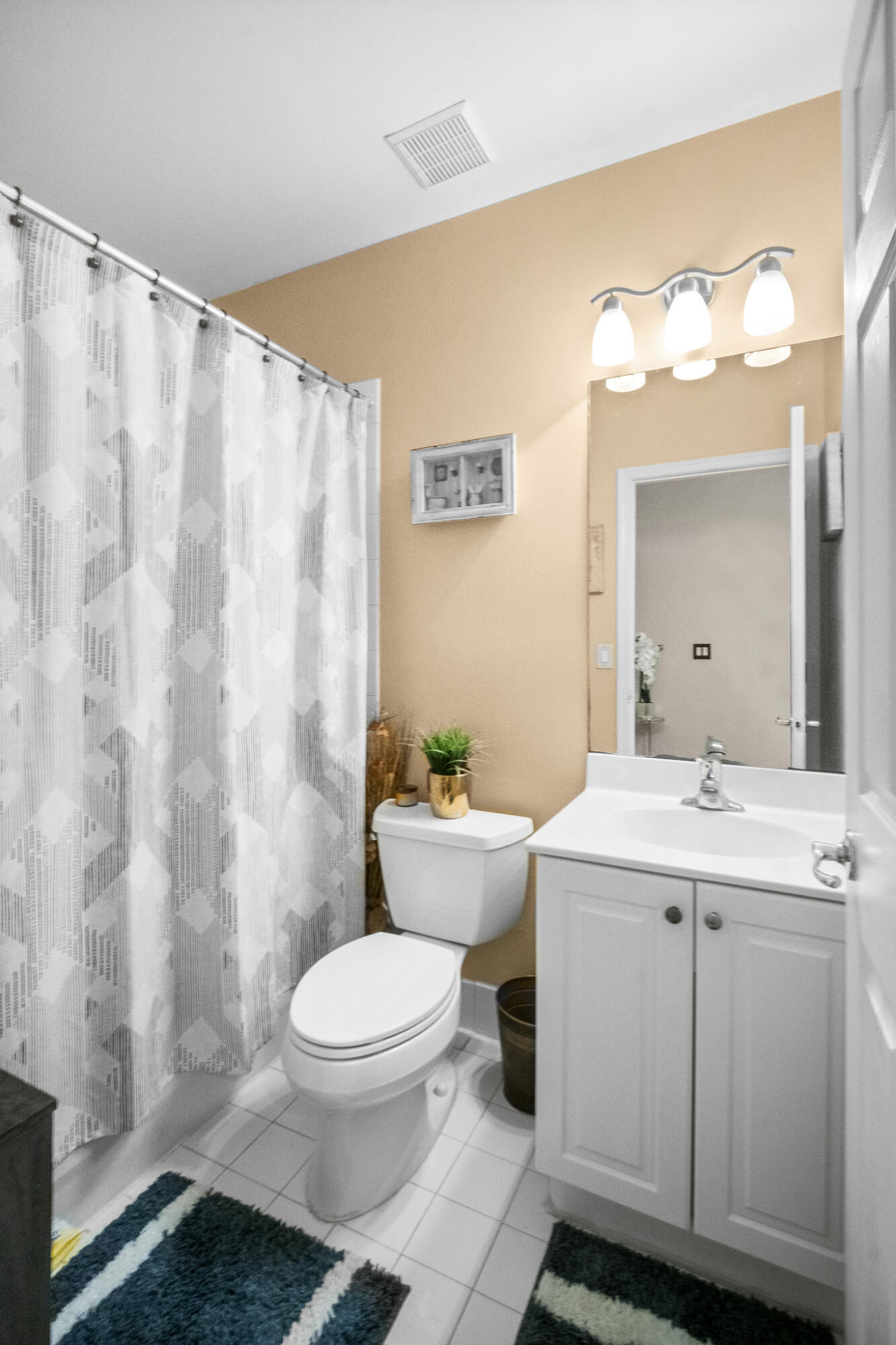 TUSCANY NO 5 CONDO - Residential