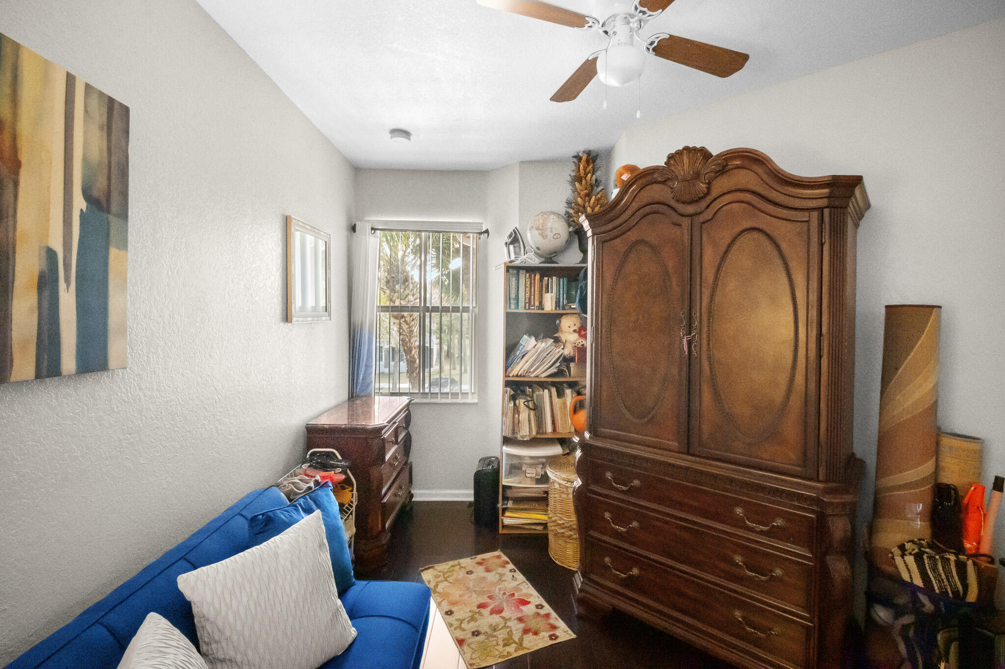 TUSCANY NO 5 CONDO - Residential