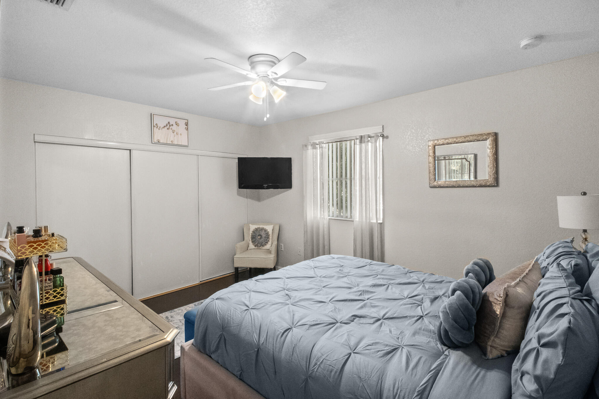 TUSCANY NO 5 CONDO - Residential