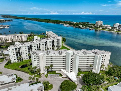 A home in Tequesta