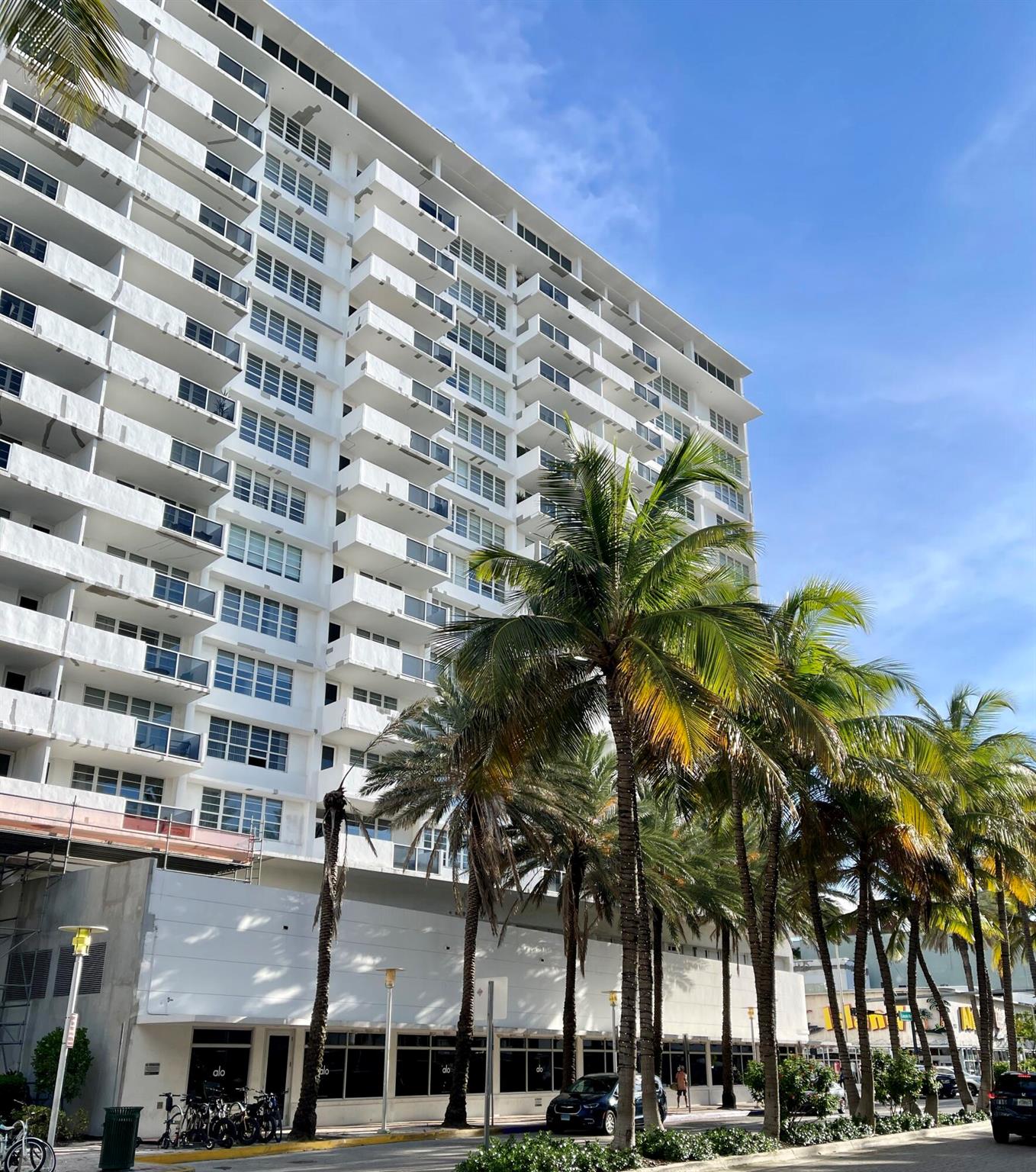 100 Lincoln Road 1105
