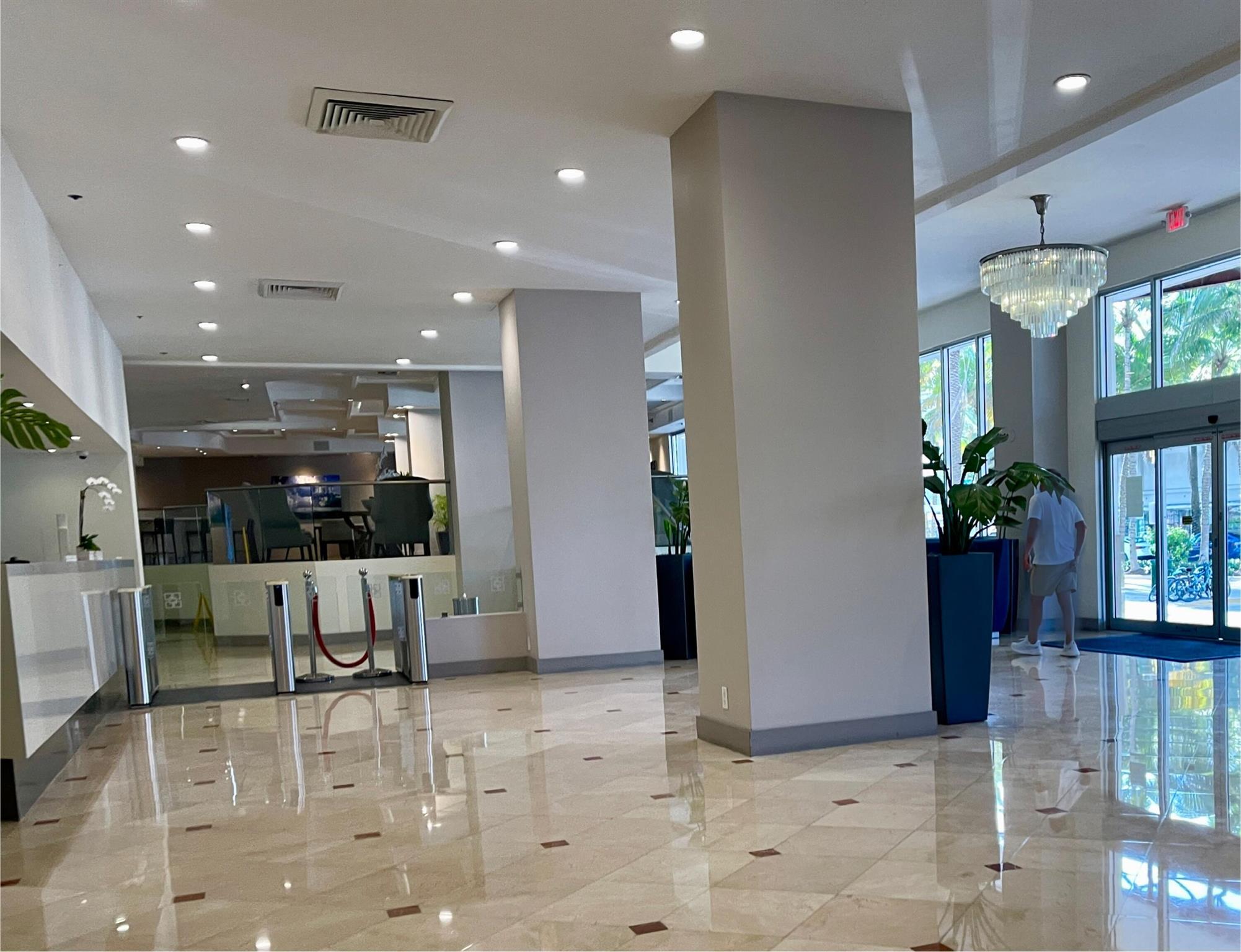 100 Lincoln Road 1105