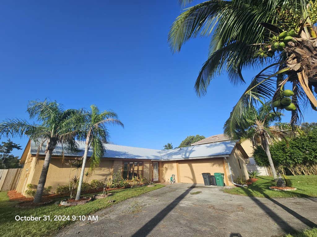 Photo of 788 SE River Court, Port Saint Lucie, FL 34983 (MLS # R11138112)