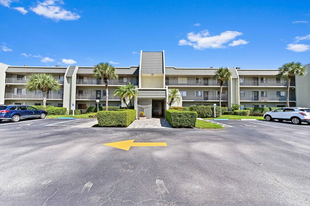 Photo of 4080 Tivoli Court #202, Lake Worth, FL 33467 (MLS # R11133345)