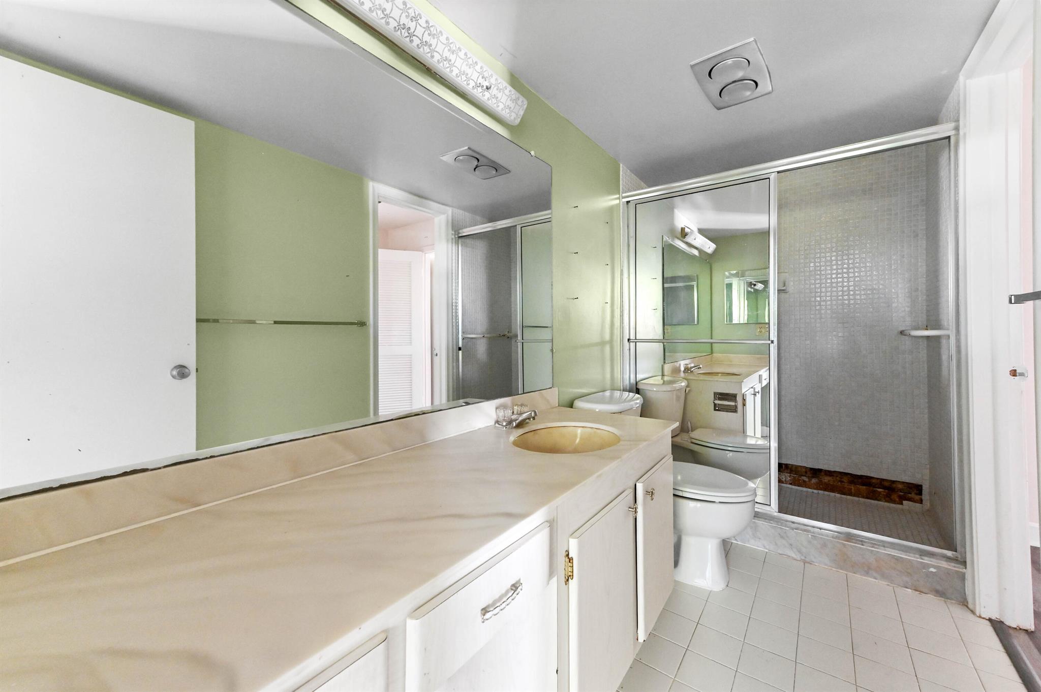 FOUNTAINS OF PALM BEACH C - Residential