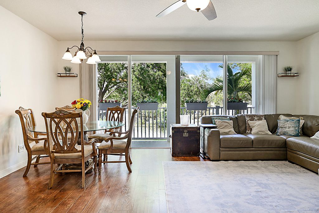 Photo of 3414 W Mallory Boulevard, Jupiter, FL 33458 (MLS # B26011442)