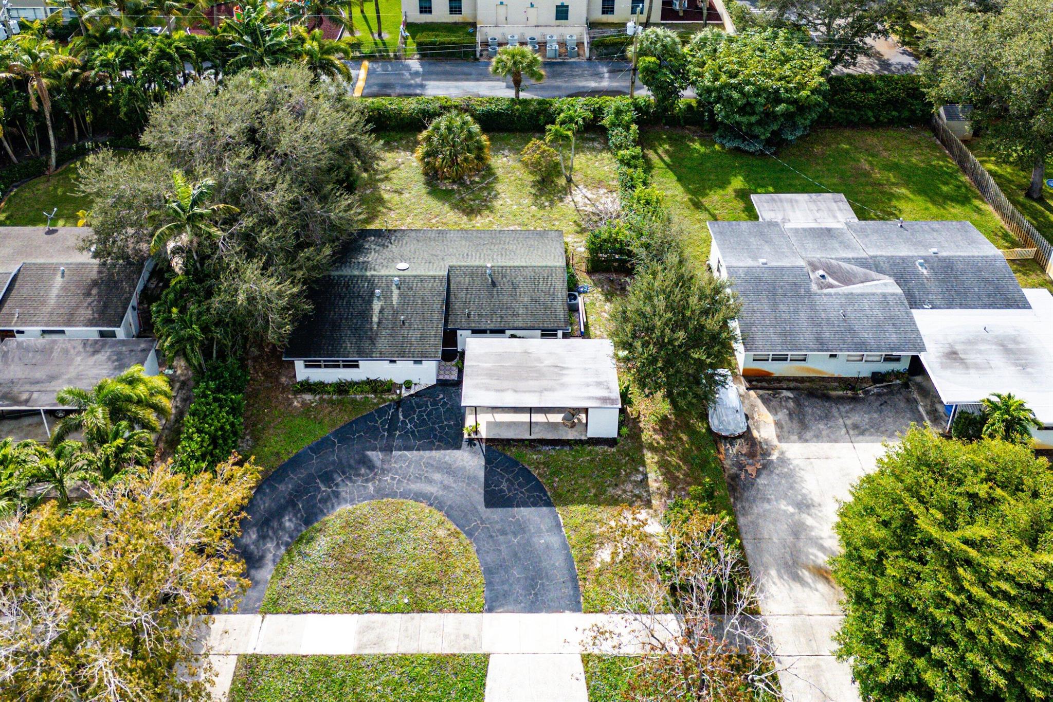 NORTH PALM BEACH VILLAGE - Residential