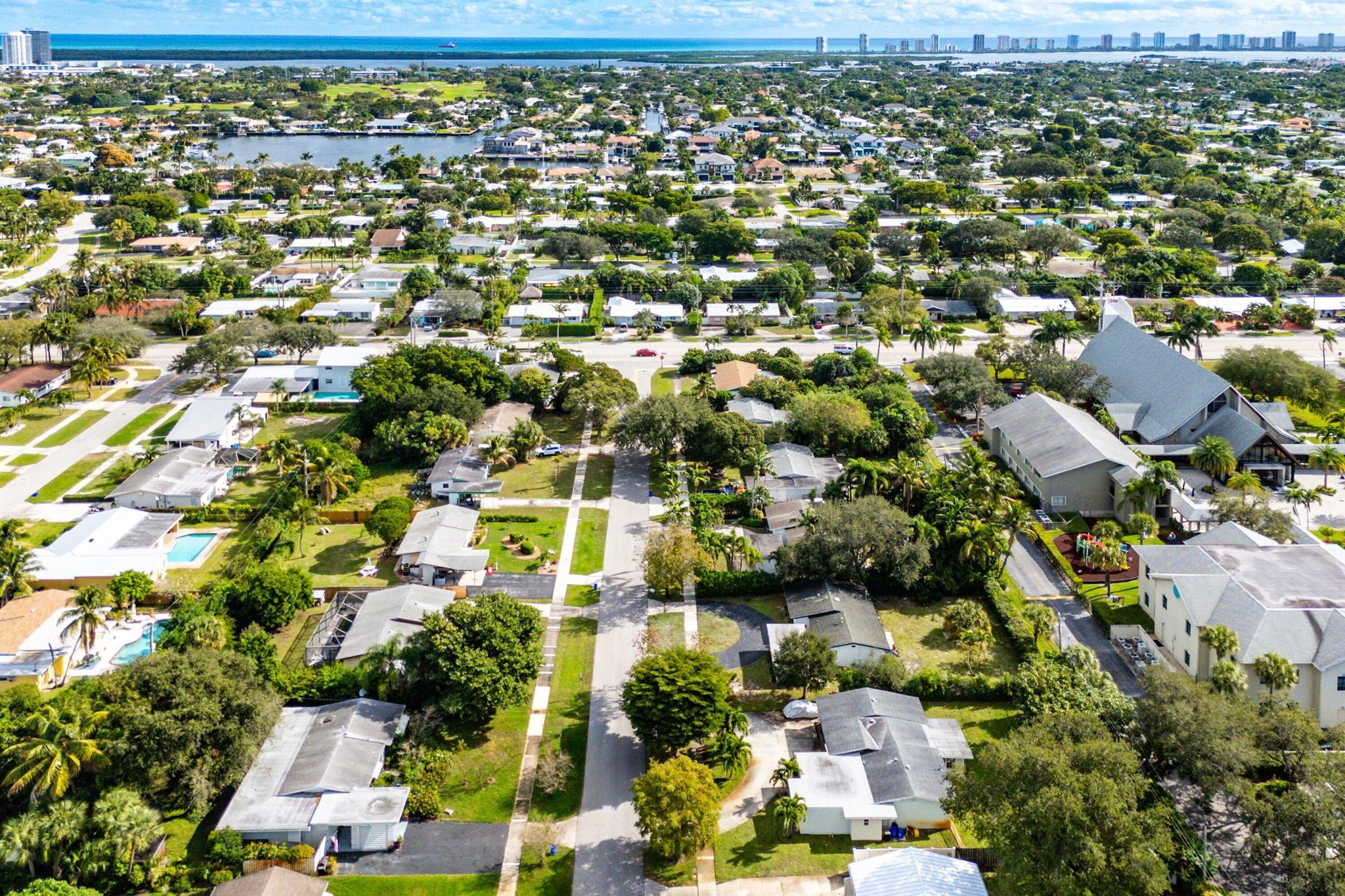 NORTH PALM BEACH VILLAGE - Residential
