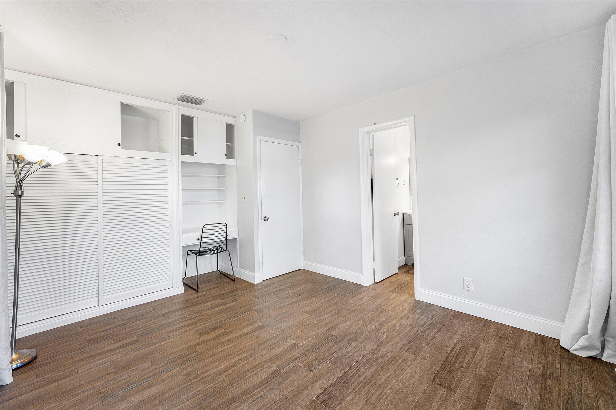 NORTH PALM BEACH VILLAGE - Residential