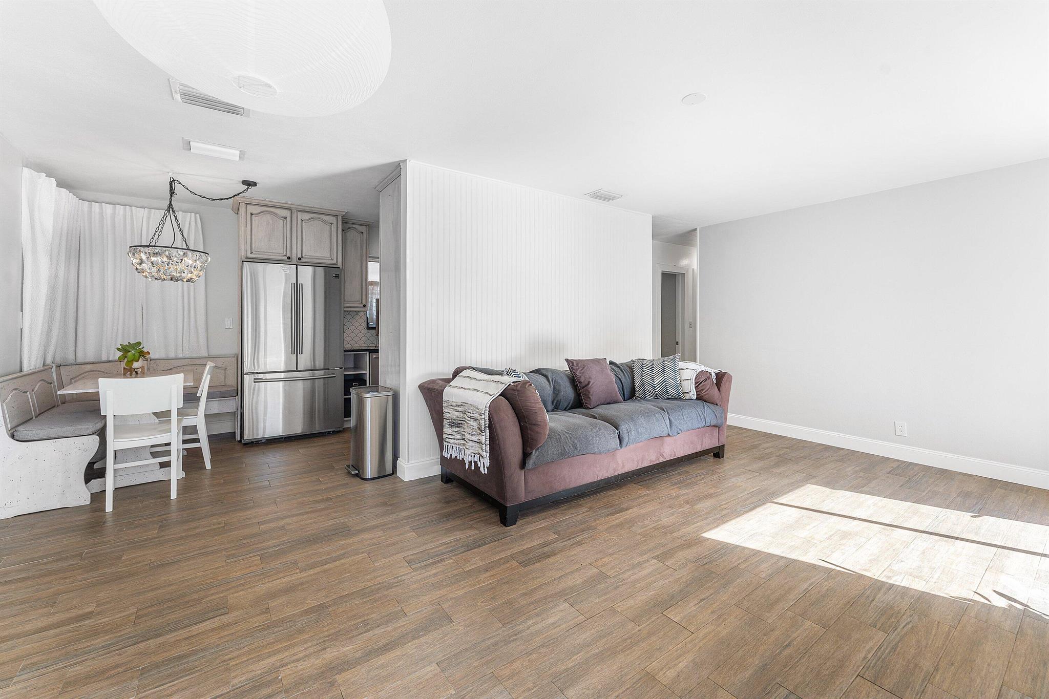 NORTH PALM BEACH VILLAGE - Residential