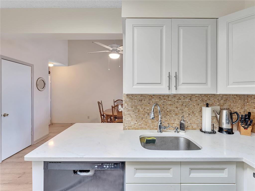 Lake Pointe - Residential
