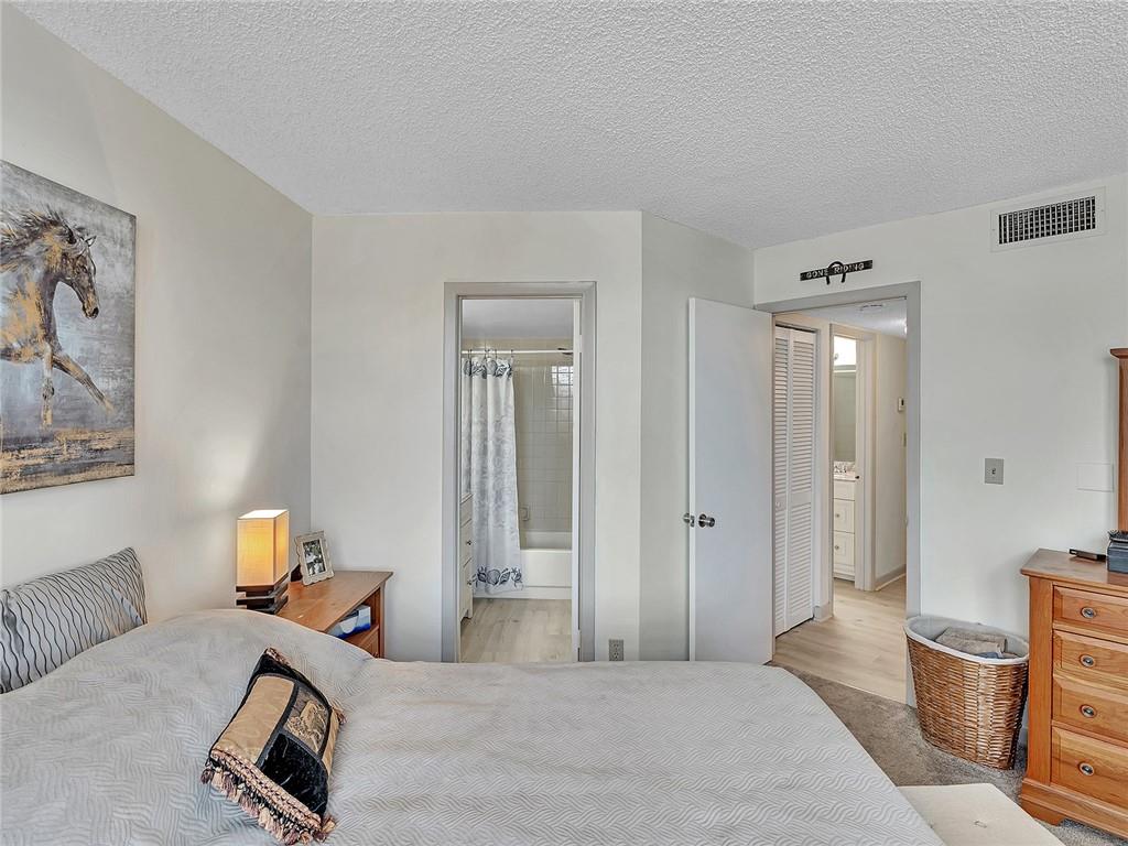 Lake Pointe - Residential