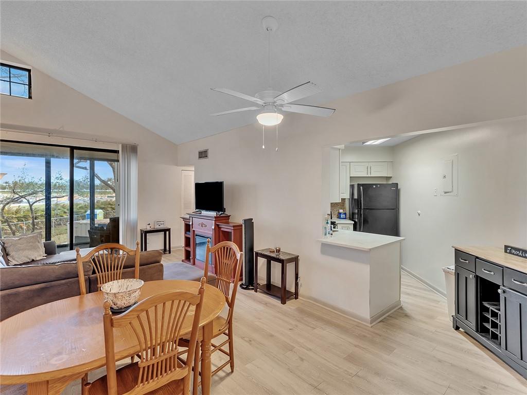 Lake Pointe - Residential