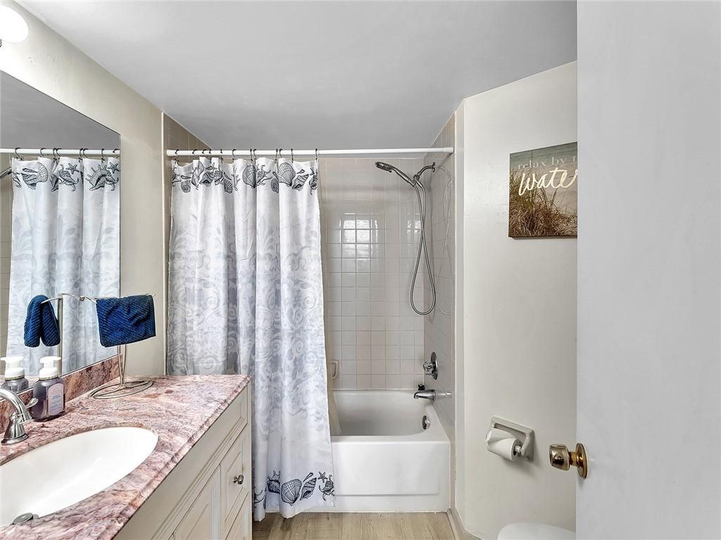 Lake Pointe - Residential