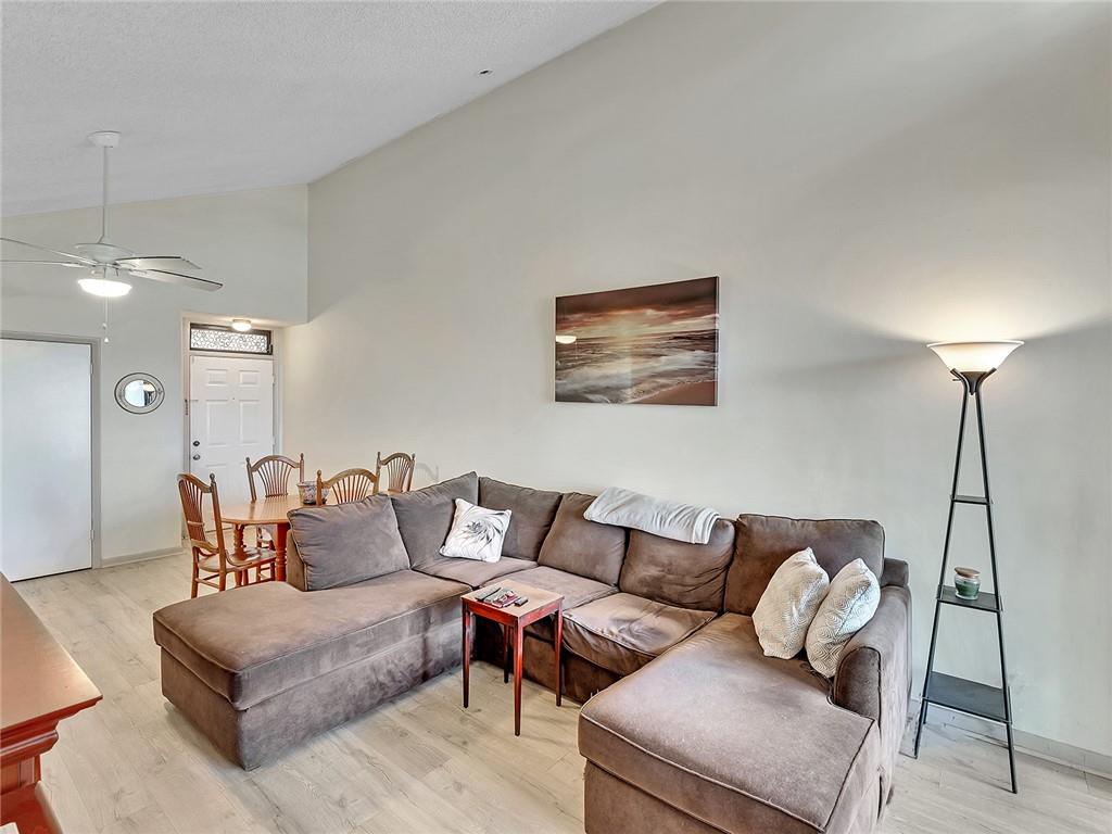 Lake Pointe - Residential