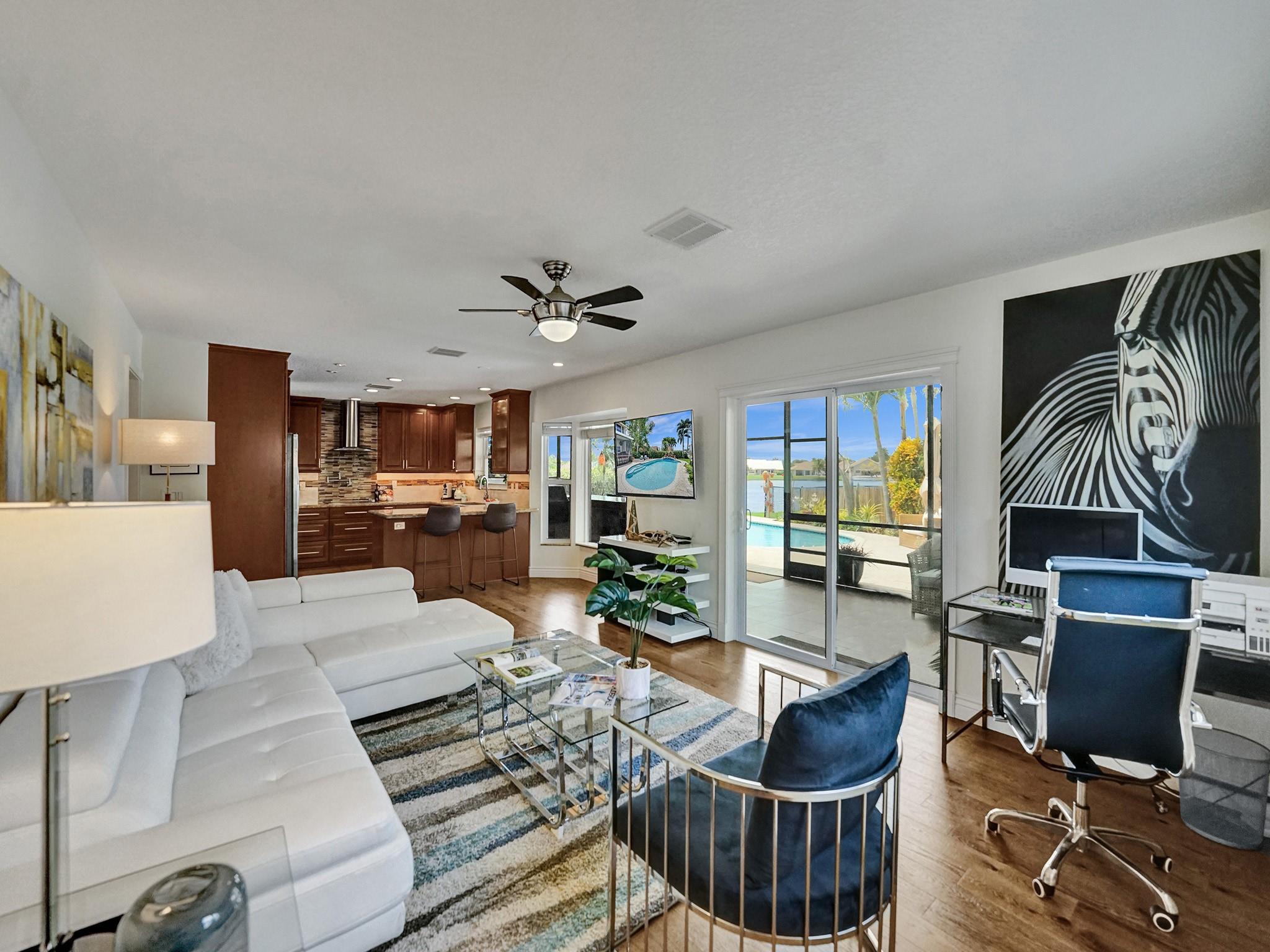 PINE LAKE RIDGE REPLAT - Residential