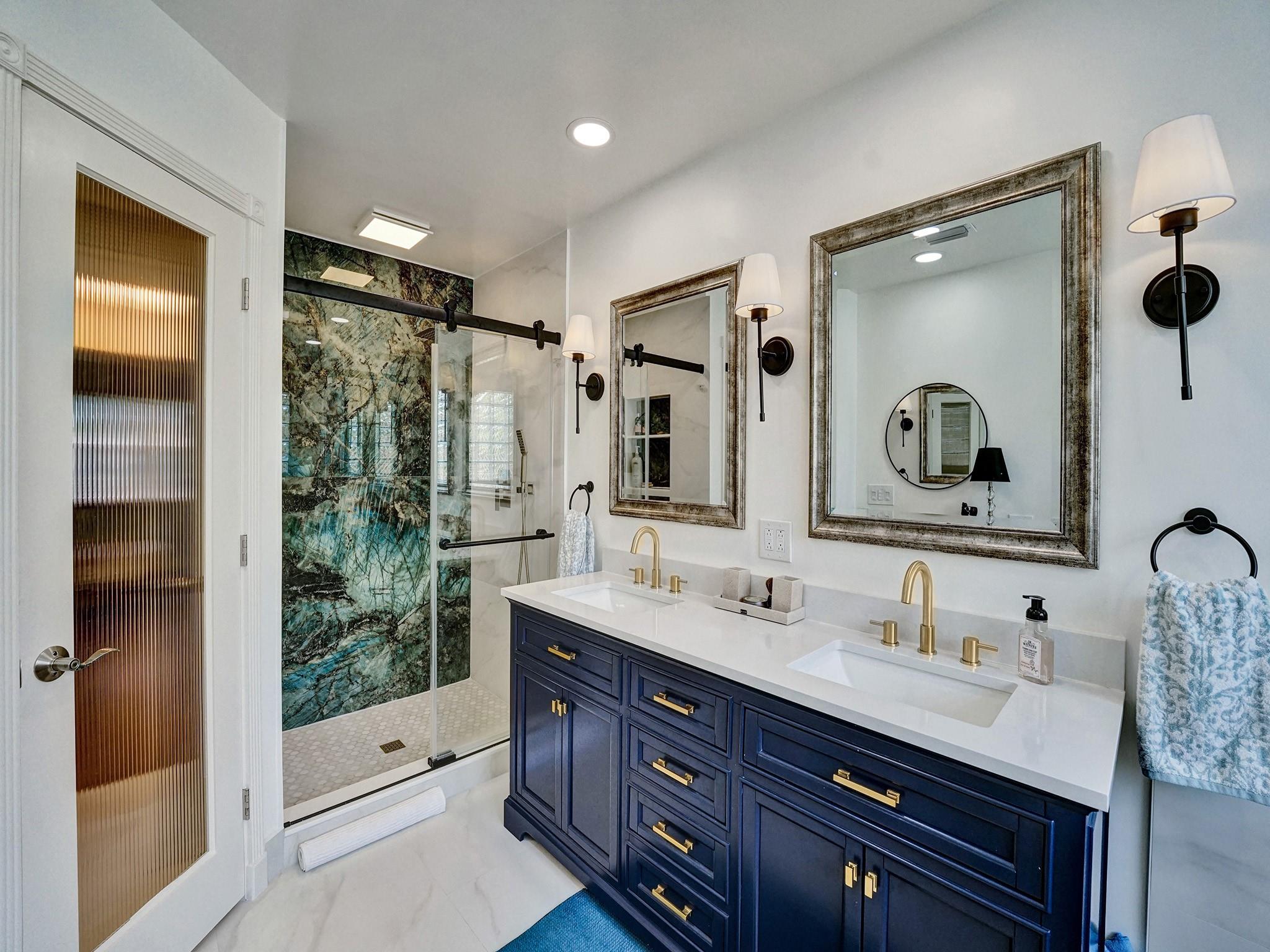 PINE LAKE RIDGE REPLAT - Residential