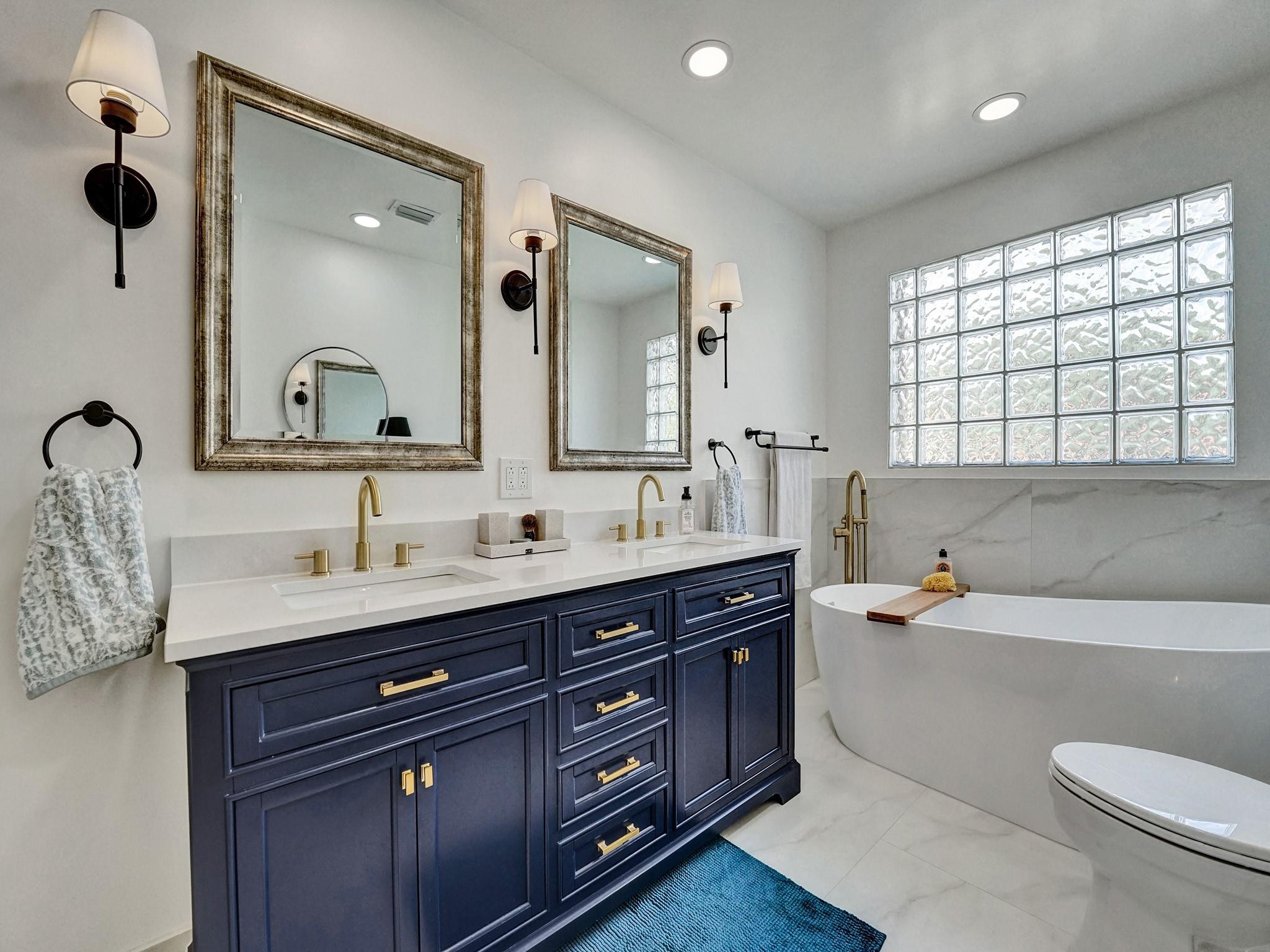 PINE LAKE RIDGE REPLAT - Residential