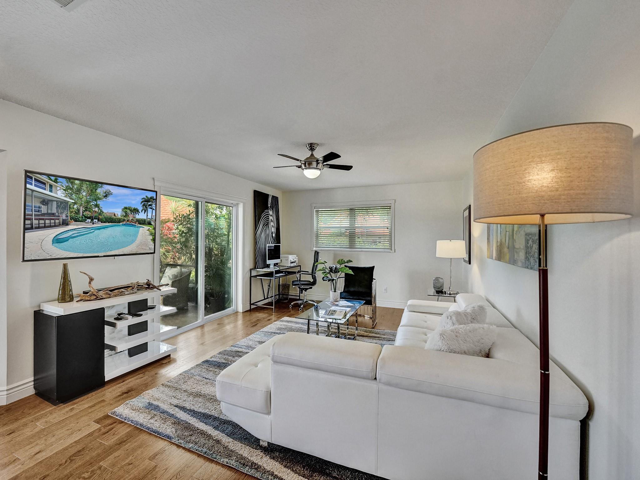 PINE LAKE RIDGE REPLAT - Residential