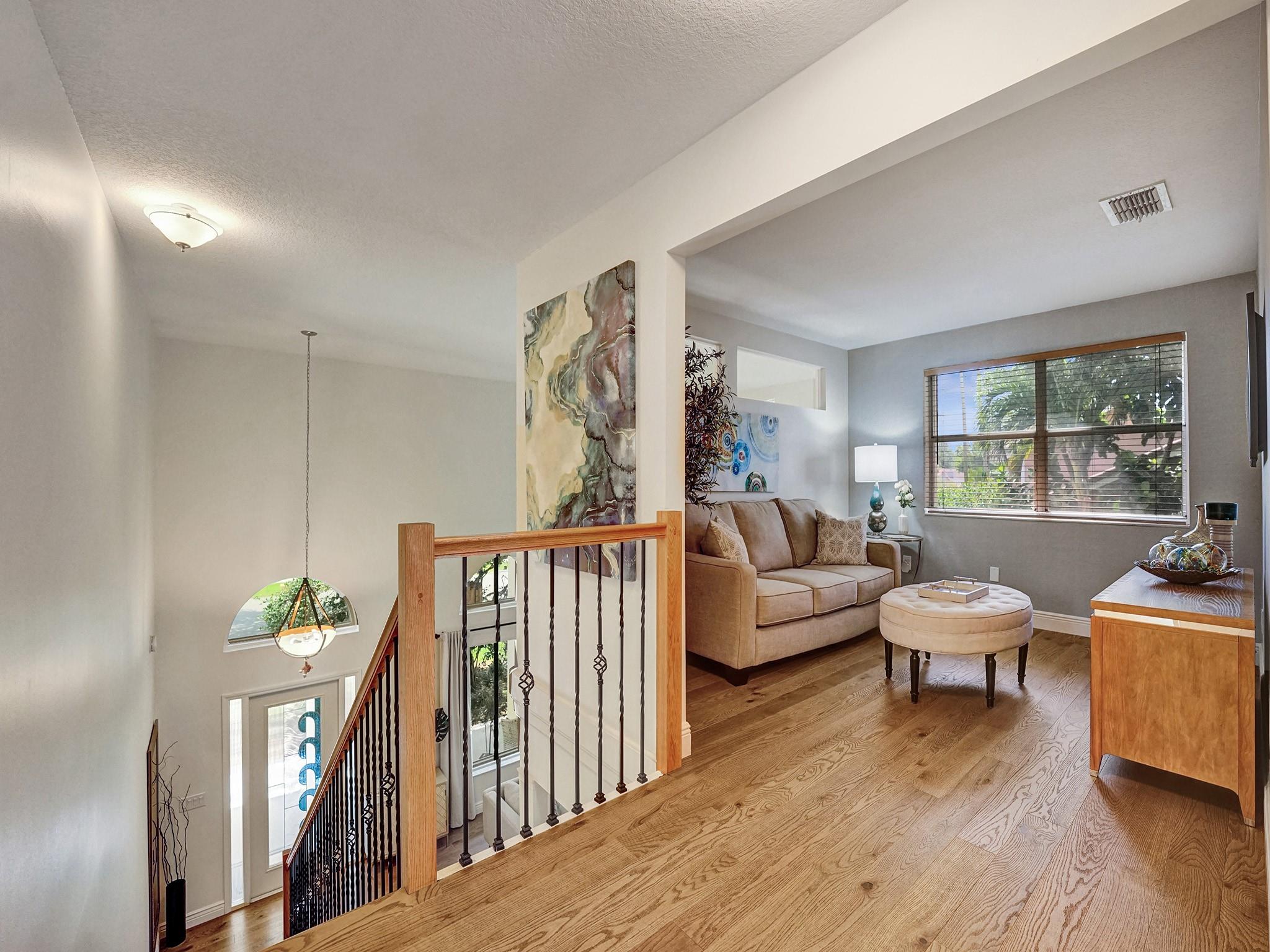 PINE LAKE RIDGE REPLAT - Residential