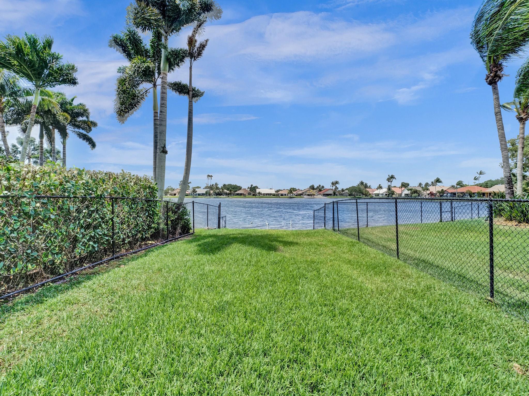 PINE LAKE RIDGE REPLAT - Residential