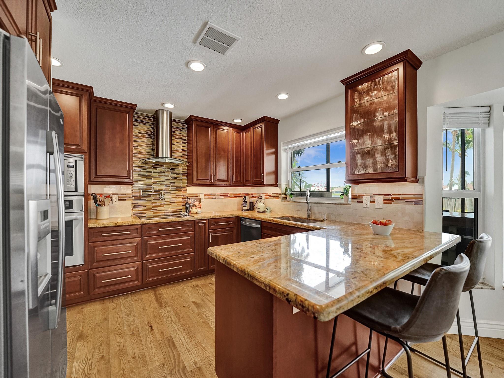 PINE LAKE RIDGE REPLAT - Residential